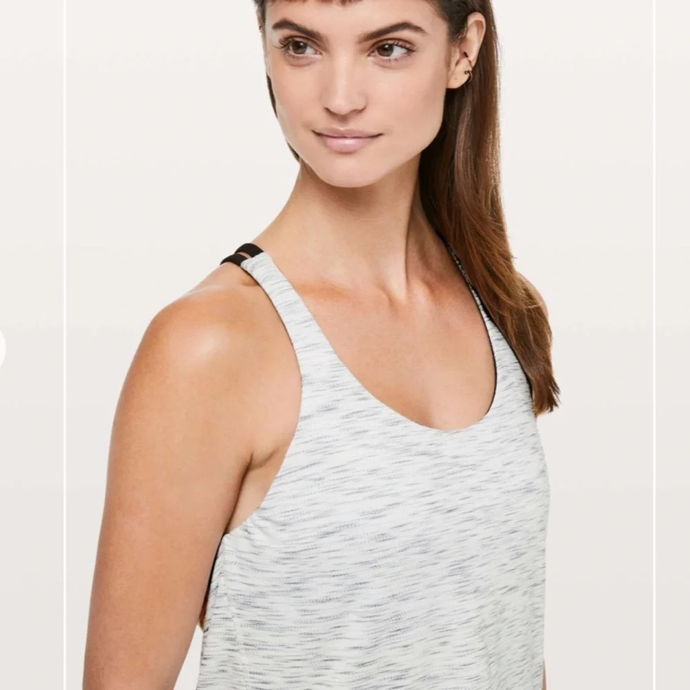lululemon athletica excellent size